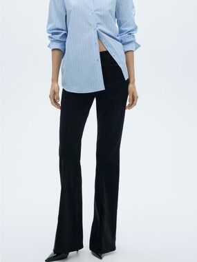 Mango Corduroy Wide-Leg Black 
Jeans (Size6) Runs slightly large (8)